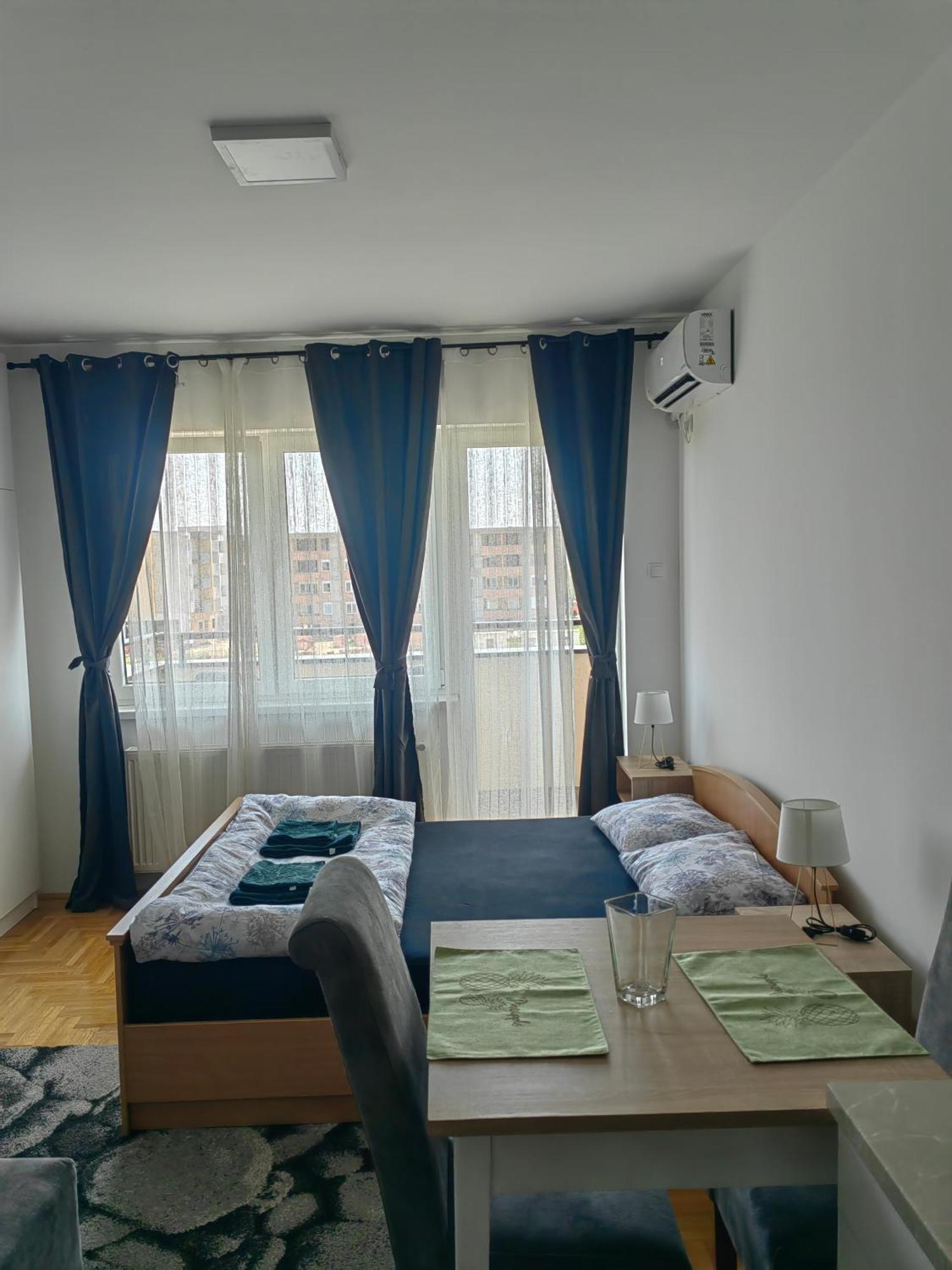 Road Warriors Apartment Subotica Eksteriør bilde